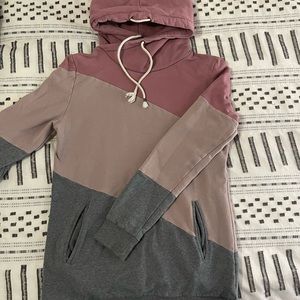 AMPERSAND Cowl Hoodie